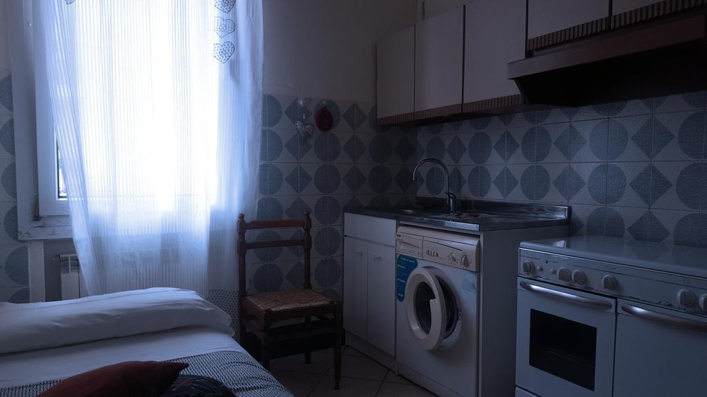Stazione Centrale Bed & Breakfast Bolonya Dış mekan fotoğraf