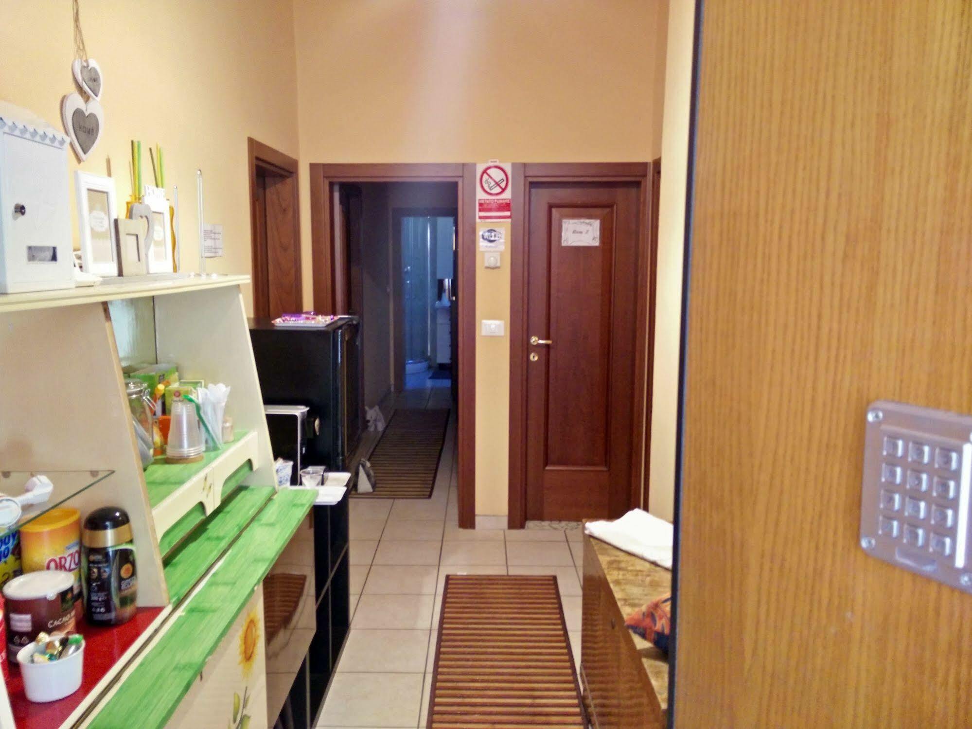 Stazione Centrale Bed & Breakfast Bolonya Dış mekan fotoğraf